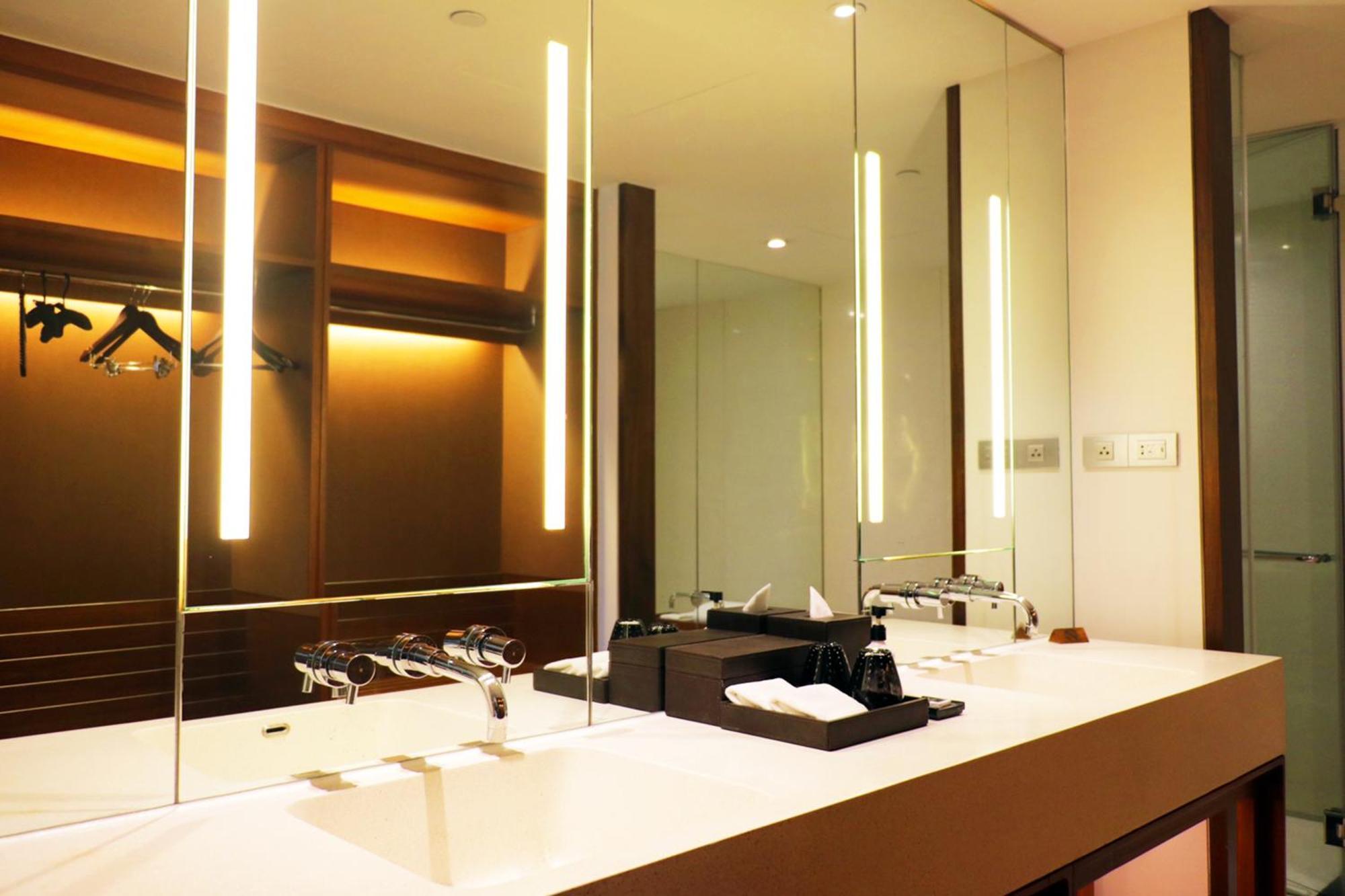 Hansar Bangkok Hotel Kültér fotó